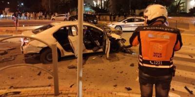 Взрыв автомобиля в Ришон ле-Ционе, есть пострадавший