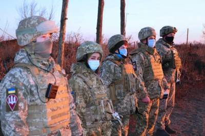 Немирное перемирие: оккупанты на Донбассе усыпали позиции ВСУ минами — сводка ООС