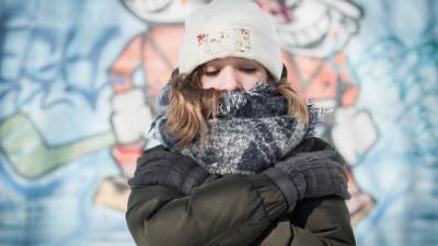 Офтальмолог предостерегла россиян от снежной болезни из-за зимнего солнца