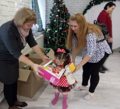 Центр «Маленькая мама» предлагает томичам порадовать подарками подопечных детей