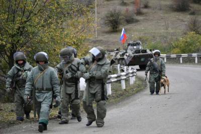 Российские миротворцы разминировали 23 км дорог в Карабахе