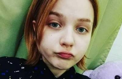 Во все тяжкие: 14-летняя мать хочет увеличить губы и набить тату