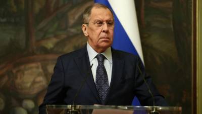 Лавров призвал Запад к переговорам вместо односторонних санкций