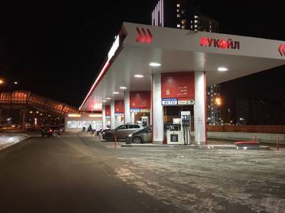 В Екатеринбурге ищут водителя внедорожника, который сбил пешехода