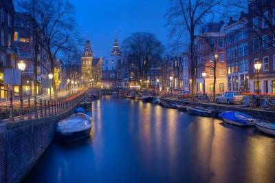 В Амстердаме ужесточили правила украшения домов гирляндами