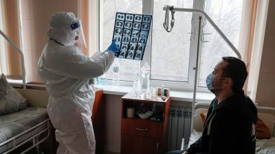 На Украине за сутки выявили 13 371 новый случай коронавируса