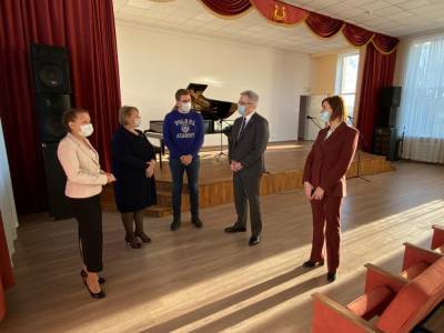 В Кораблине открылась детская музыкальная школа после капремонта
