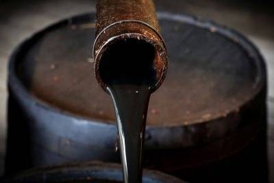 Нефть дорожает благодаря надеждам на восстановление спроса