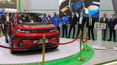 В Москве показали новый российский электромобиль