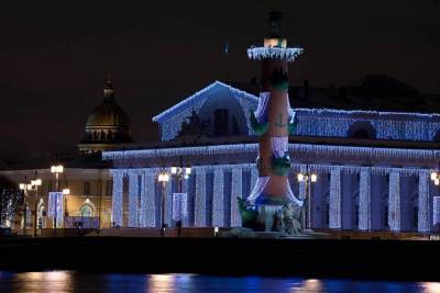 Эксперты назвали даты прибытия в Петербург «новогодних» туристов