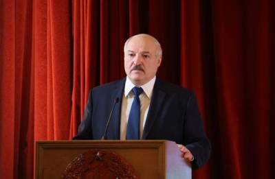 Лукашенко заявил о трудном периоде становления государственности