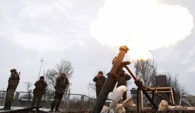 Обстрелы со стороны украинских радикалов обострили обстановку на юге ДНР