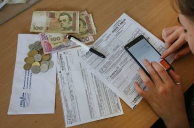 Долг могут нарисовать: украинцев предупредили об опасности со счетами по ЖКУ