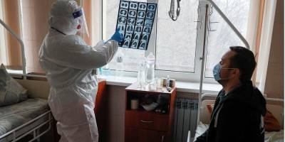За сутки в Украине госпитализировали рекордное количество пациентов с COVID-19