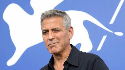 Не следил за собой: Джордж Клуни попал в больницу накануне съемок