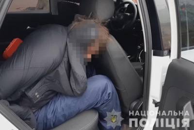 В Одессе неадекват пришел с гранатой в Макдональдс на Дерибасовской и угрожал всех взорвать