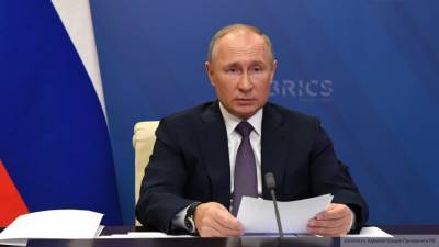 Путин призвал не портить жизнь гражданам судимостями за мелкие правонарушения