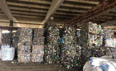 Школьники Тюменской области за месяц сдали на переработку больше 500 килограммов пластиковых крышек