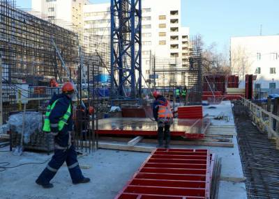 Новый корпус с вертолетной площадкой построят для Боткинской больницы в 2022-2023 годах