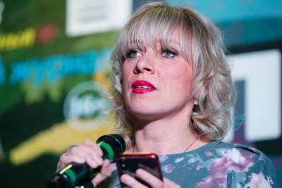 Захарова прокомментировала популярность русских песен у украинцев