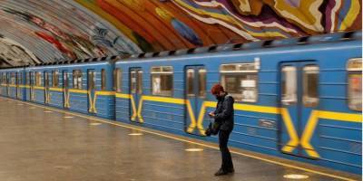 Карантин с 8 января. Стало известно, как будет работать метро в Киеве