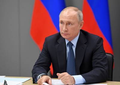 Путин предложил подумать об идее создания суда по правам человека