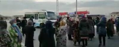 Бухарцы, возмущенные отсутствием газа, перекрыли дорогу