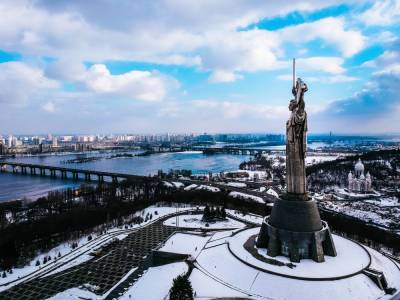 Что ожидает Украину в 2021 году: предсказания экстрасенсов и прогнозы астрологов