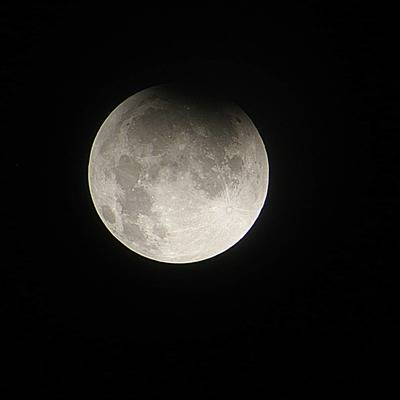 Луна закроет Солнце более чем на 2 минуты во время полного затмения 14 декабря