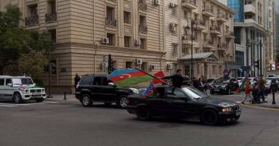 Политолог Александр Искандарян: "Парад победы в Баку не огорчает армянский народ"