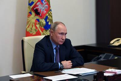 Путин попросил ФСБ найти контакты желающей поговорить с президентом пенсионерки