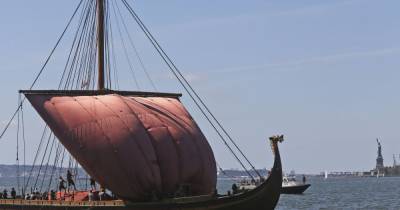 В Норвегии обнаружены курган, где похоронен правителя вместе с кораблем, возраст которого составляет тысячу лет