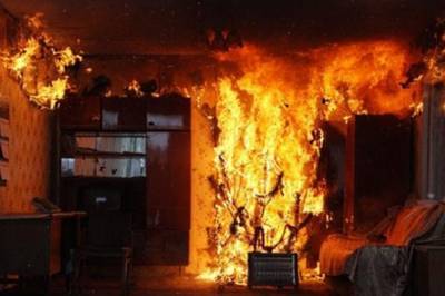 В Черниговской области граабитель устроил в доме пожар и не смог выбраться