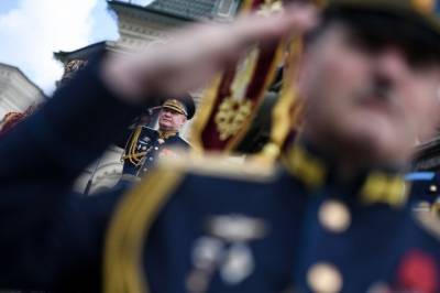 Указом Путина 51 человеку присвоены высшие офицерские звания