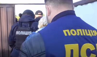 "Насильно затолкали в автомобиль": в Киеве копы обнаружили похищенного мужчину, вопиющие детали