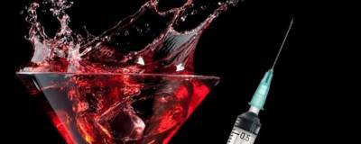 Голикова: При вакцинации от COVID-19 стоит ограничить употребление алкоголя