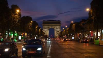Жан Кастекс - Во Франции - Во Франции с 15 декабря введут комендантский час - mir24.tv