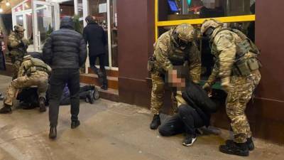 В Одессе и Киеве копы задержали банду, которая похищала людей по заказу уголовников из России