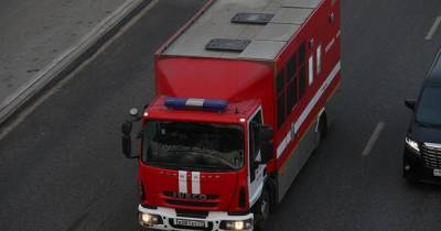 Пожар площадью 500 "квадратов" произошел на складе в Приморье