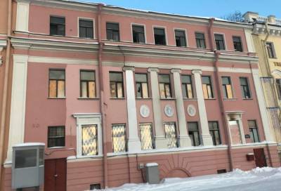 Суд обязал собственника отреставрировать особняк Черкасского