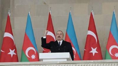 Эксперт прокомментировал слова президента Азербайджана на военном параде