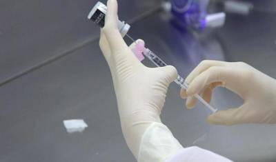 В Австралии остановили испытания вакцины от ковида, мешающей диагностике ВИЧ