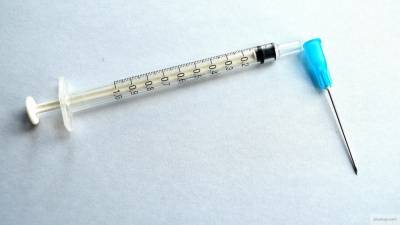 Российскую вакцину от коронавируса пытаются дискредитировать за рубежом