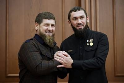 Даудов согласен с Кадыровым насчет дебилизма санкций США