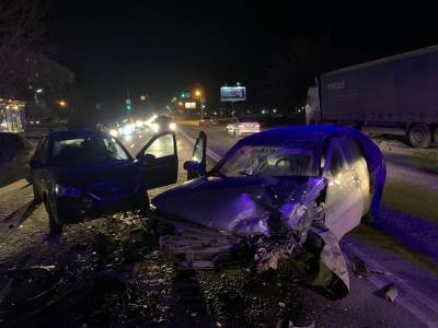 В Рязани на улице Бирюзова столкнулись пять автомобилей