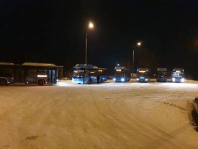 Замгубернатора Кузбасса проверил, как работают новые автобусы в Новокузнецке