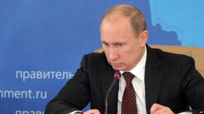 Рейтинг Путина у молодежи упал до 20% – «Левада»