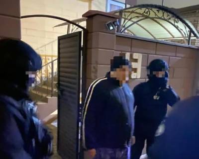 В Одессе задержали сотрудника таможни