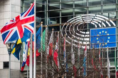 ЕС хочет бороться с террористическим контентом: как это изменит фейсбук и ютуб