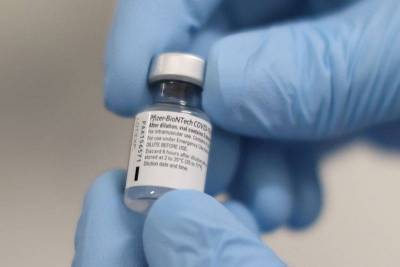 Советники медрегулятора США рекомендовали одобрить вакцину Pfizer